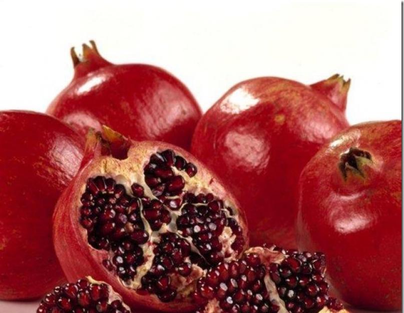 Гранат относится к ягодам, а не фруктам. Гранат - фрукт здоровья