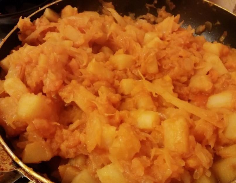 Картошка с капустой в кастрюле. Тушеная капуста с картошкой - рецепты с фото. Как потушить в мультиварке и на сковороде. Тушеная капуста с картошкой и куриным фаршем