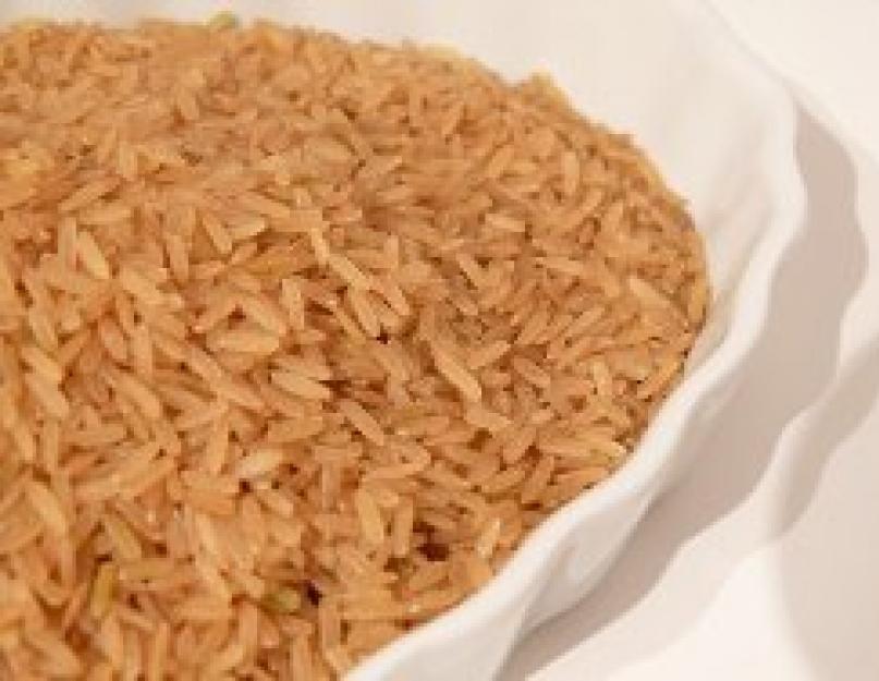 Что приготовить из бурого риса здоровое питание. Полезные качества и противопоказания