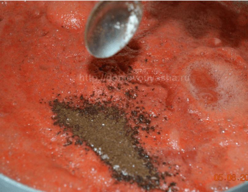 Самый простой кетчуп в домашних условиях. Кетчуп из помидоров на зиму: Домашние рецепты кетчупа пальчики оближешь. Кетчуп из помидоров на зиму: рецепты на любой вкус