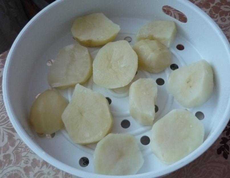 Как приготовить аппетитный картофель на пару в мультиварке. Картофель в мультиварке
