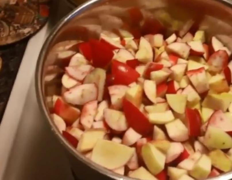 Рецепты варенья пятиминутка из яблок с лимоном. Как приготовить варенье из яблок с корицей. Яблочное варенье дольками
