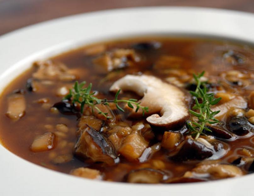 Грибной крем суп калории. Грибной крем-суп. Как приготовить вкусный суп-крем с грибами