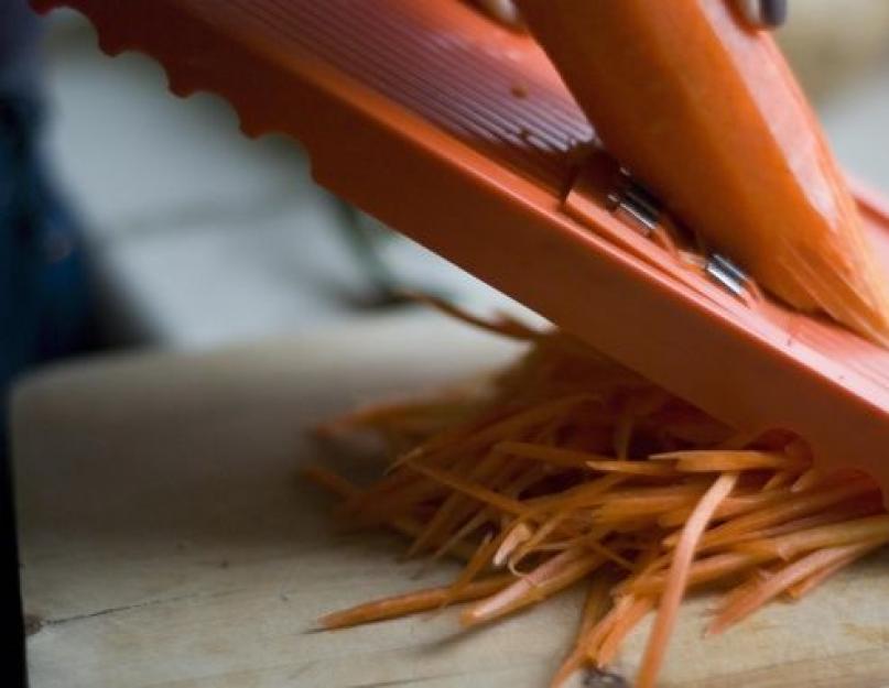 Кабачки на терке для корейской моркови. Жареные с чесноком. Способ приготовления, быстрый рецепт с фото