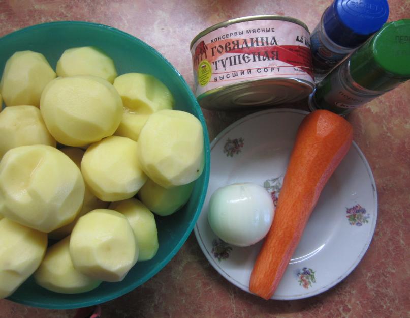 Как приготовить тушеную картошку скороварке. Тушеная картошка с мясом