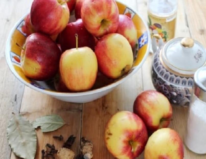 Яблоки маринованные на зиму заготовки. Подборка лучших рецептов маринованных яблок на зиму