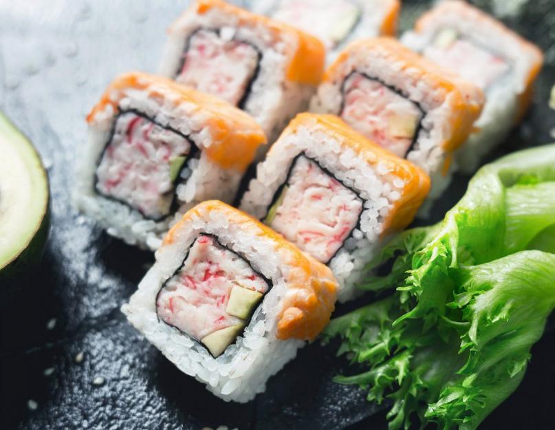 Твой формат отличие роллов от суши. Форма блюда и способы подачи. Отличия суши от роллов по форме