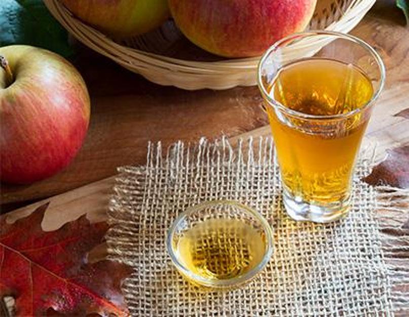 Как приготовить яблочный уксус. Как сделать яблочный уксус в домашних условиях с помощью воды, сахара и дрожжей Как понять что уксус готов