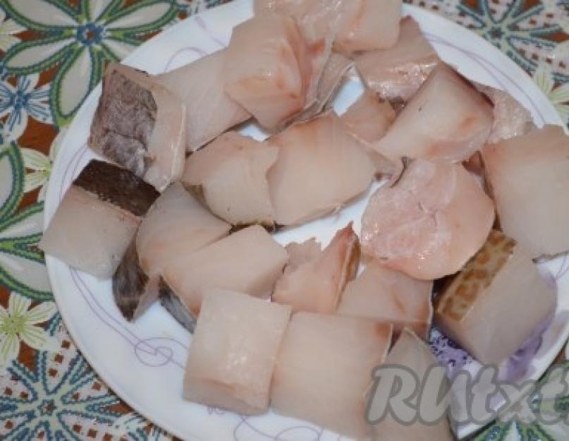 Рыба запеченная в горшочках в духовке. Рыба в горшочках с овощами запеченная в духовке