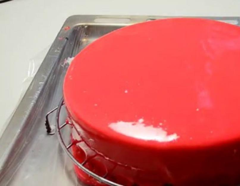 Цветная глазурь для торта. Глазурь для торта — постигаем искусство декорирования кондитерских изделий