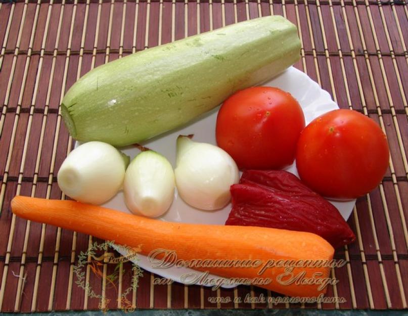 Легкий способ приготовления кабачковой икры на зиму. Кабачковая икра с морковкой рецепт. Кабачковая икра с майонезом и томатной пастой на зиму — рецепт с фото