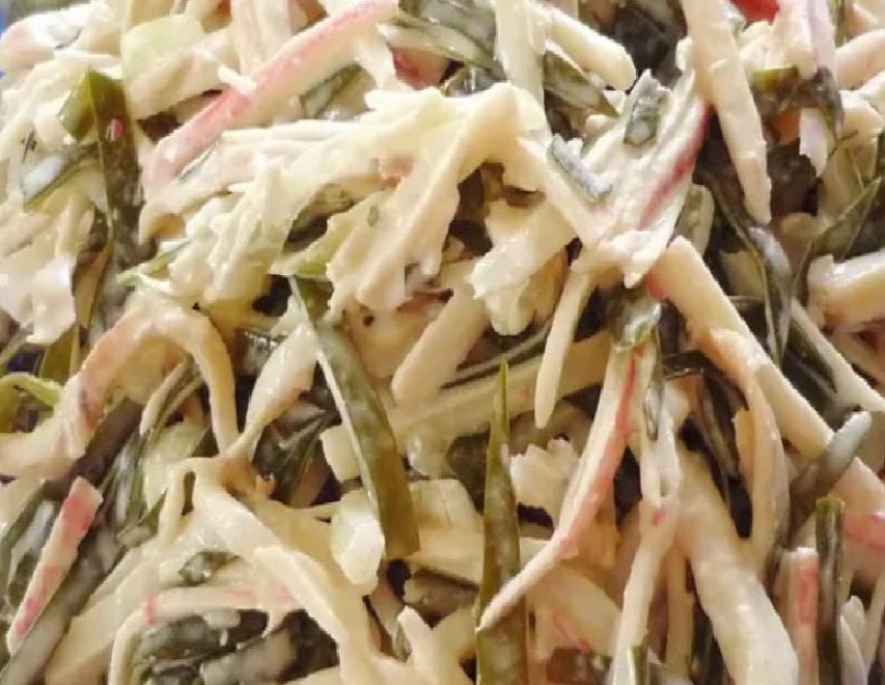 «Морской» салат - креветки, кальмары, крабовые палочки. Крабовый салат с кальмарами