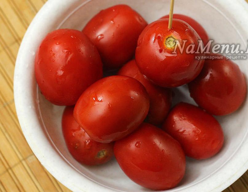 Как сделать малосольные помидоры быстрого. Малосольные помидоры — самые вкусные и быстрые рецепты приготовления. Маринованные помидоры с алычой без уксуса