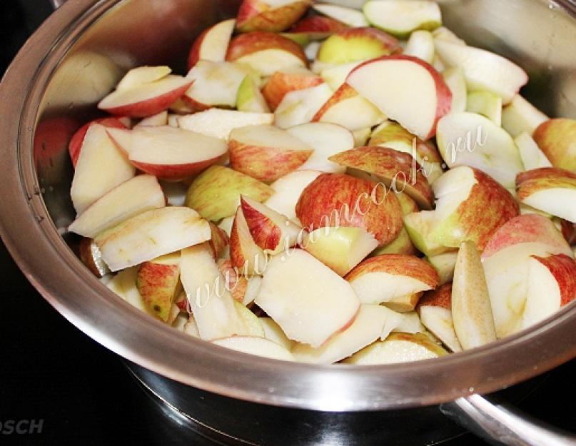 Кулинарные рецепты повидло из яблок. Рецепт приготовления янтарного повидла с дольками яблок. Густое повидло из яблок, рецепт в домашних условиях