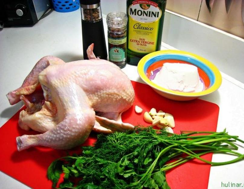Рецепт: Курица запеченая с шампиньонами и сыром рикотта - слоями. Куриное филе с рикоттой и розмарином Куриные рулетики с шпинатом и рикоттой