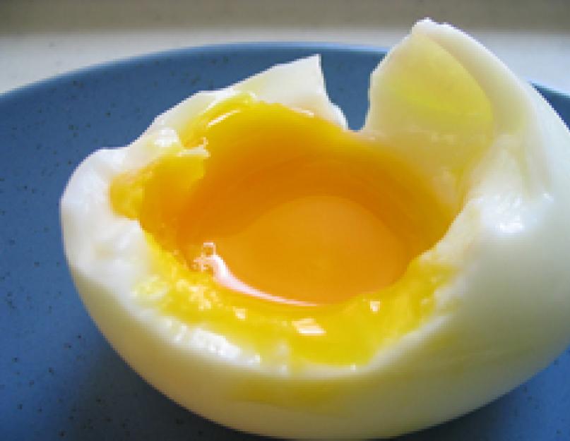 Калорийность 1 яйца вкрутую. Яйца и диетическое питание. Как правильно варить яйца: рецепты