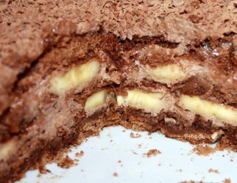Торт из пряников с бананами и сгущенкой. Процесс приготовления торта. Торт из пряников со сгущенкой