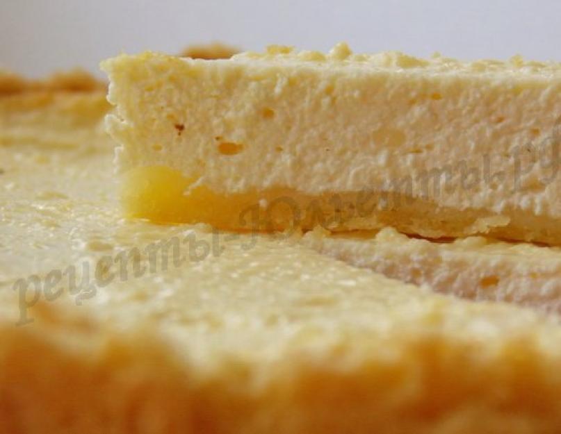 Recette de cheesecake au fromage cottage maison.  Recette du cheesecake au fromage cottage classique.  Cheesecake au bain-marie au four