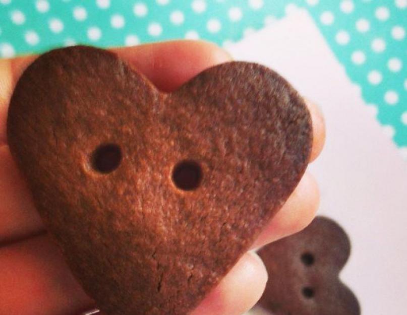 Coeurs de cookies avec félicitations.  Comment faire des biscuits chinois.  Beaux emporte-pièces du Nouvel An : photo