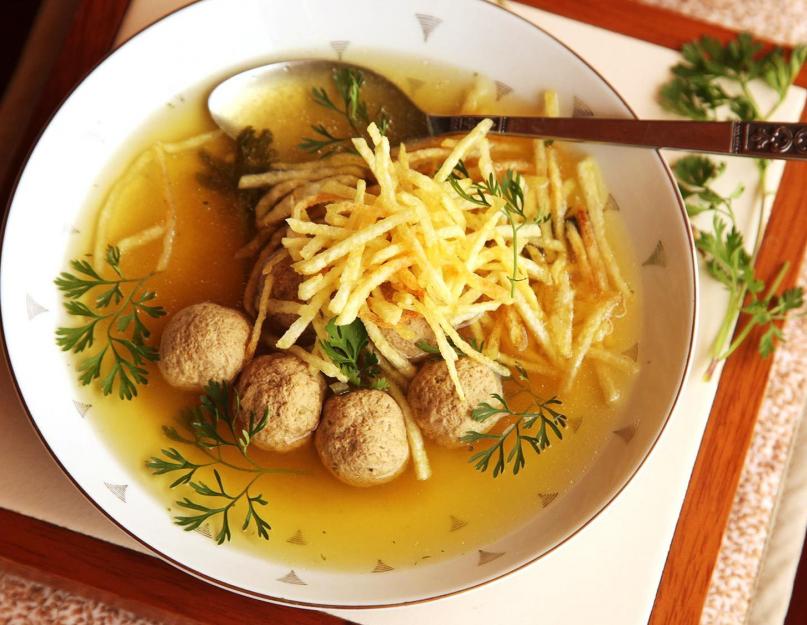 Суп с макаронами, картошкой и мясом. Суп на мясном бульоне с макаронными изделиями Как варить макаронный суп с мясом
