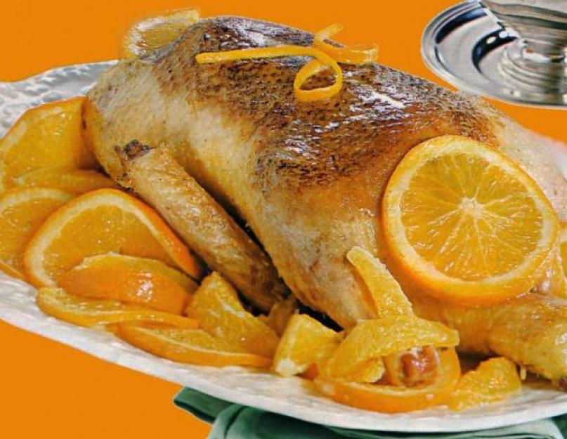 Утка с апельсинами запеченный в духовке. Утка с яблоками и апельсинами в духовке - праздничные рецепты вкусного блюда