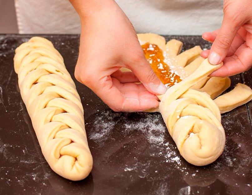 Comment faire des petits pains avec différentes formes de garniture.  Petits pains au sucre : comment réaliser et joliment emballer des petits pains au sucre.  Moulins à vent fourrés