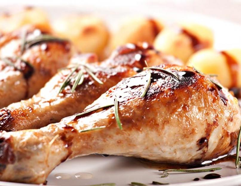 Голень с хрустящей корочкой. Рецепт приготовления куриных ножек с овощами и грибами. Куриные голени в духовке — тонкости и полезные советы