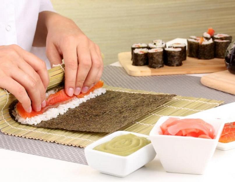Запеченные суши беременным можно или нет. Из чего делают роллы? Польза блюда японской кухни