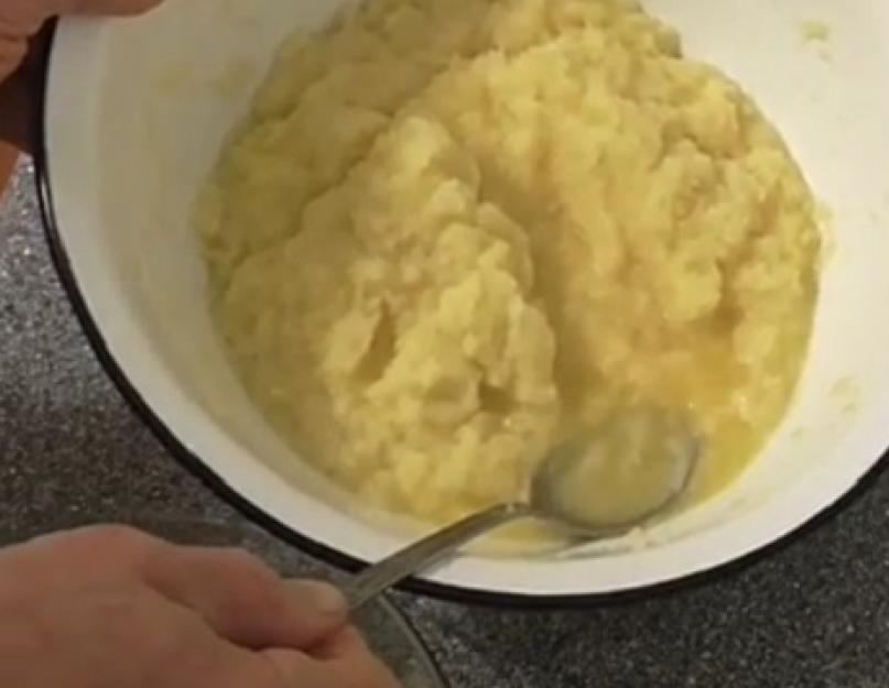 Приготовление драников из картошки. Картофельные оладьи без муки. Как приготовить картофельные драники — пошаговые рецепты с фото