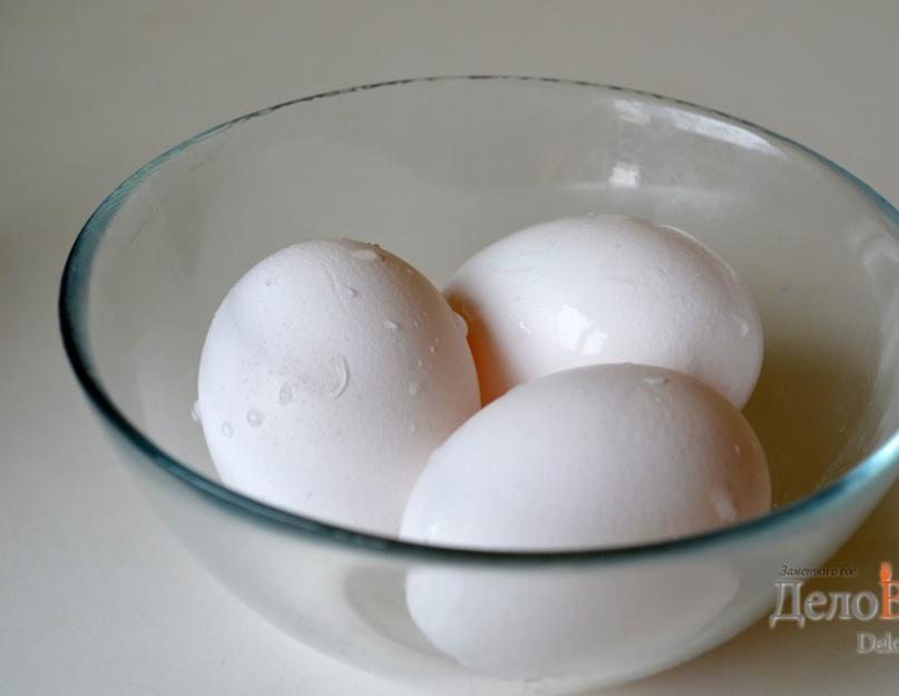 Покраска яиц куркумой. Как покрасить яйца куркумой, сколько куркумы нужно на литр воды