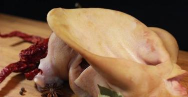 ¿Cuánto tiempo se cocinan las orejas de cerdo hasta que estén cocidas?