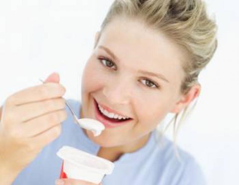 Чем йогурт отличается от кефира — основные отличия. Разница между йогуртом и кефиром