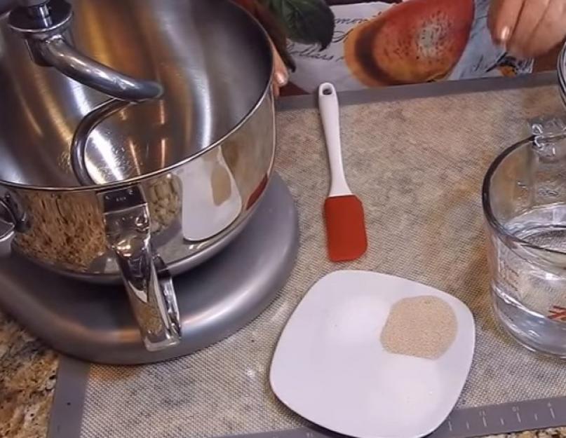 Беляши не прожариваются. Пышные беляши на сковороде: лучшие рецепты и особенности приготовления. Сколько минут жарить беляши