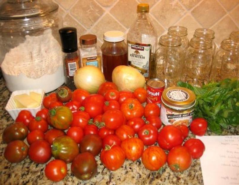 Comment mariner les tomates.  Tomates rouges ou vertes salées - comment cuisiner rapidement à la maison selon des recettes avec photos.  Tomates salées en bocaux, type tonneau