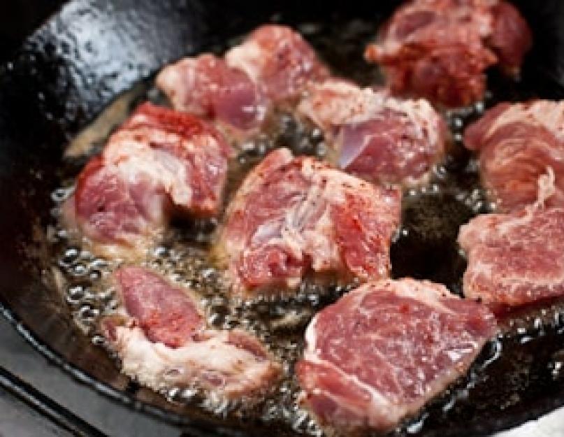 Как приготовить горох нут с мясом рецепты. Нут с мясом в мультиварке. Ингредиенты для свинины с нутом и луком