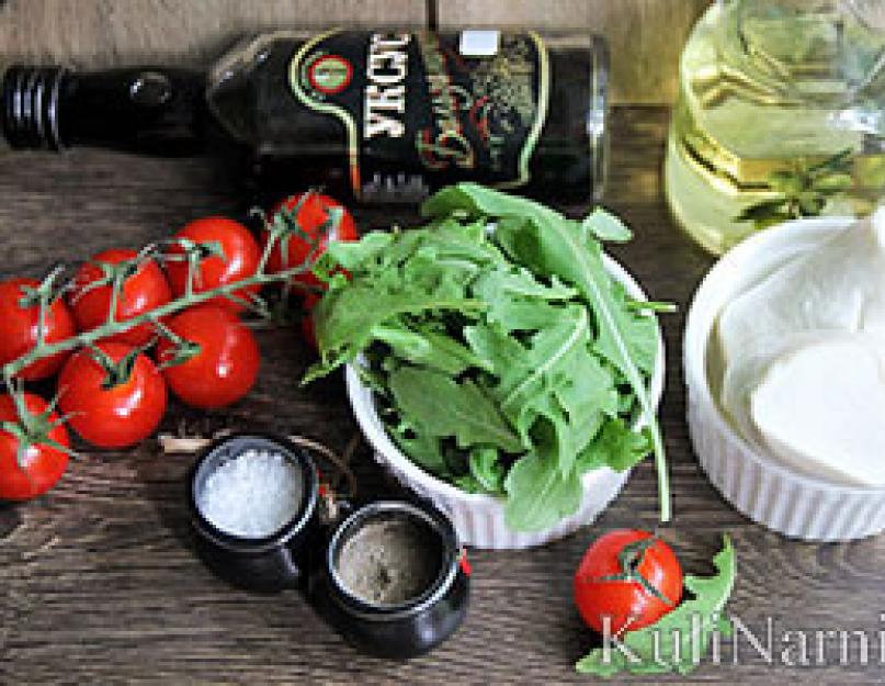 Салат с рукколой и томатами черри. Салат с рукколой и помидорами. Бразильский салат с вялеными помидорами и сыром моцарелла