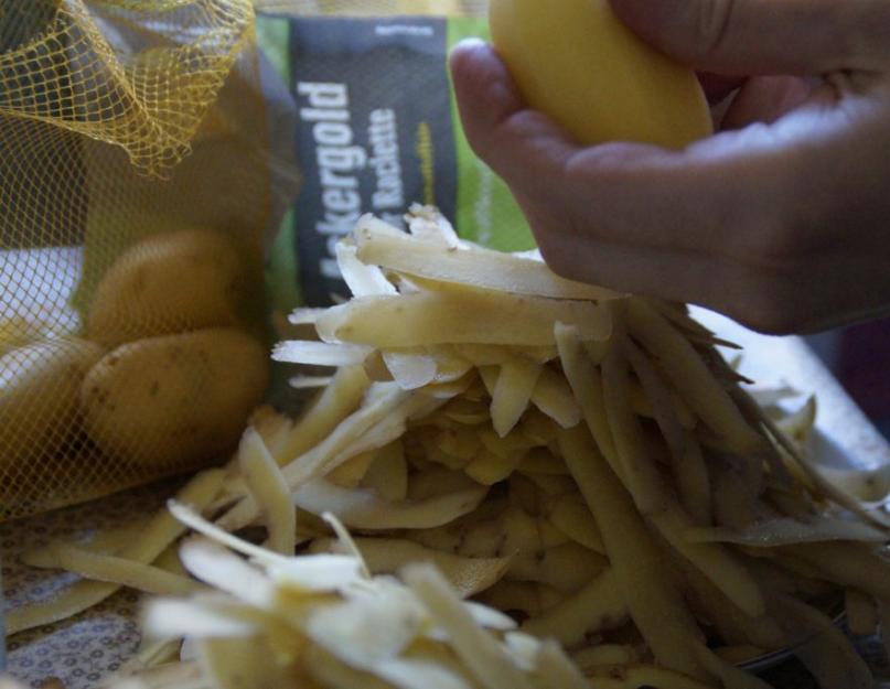 Почему картошка после варки почернела. Картофель чернеет практические советы. Некорректное внесение удобрений