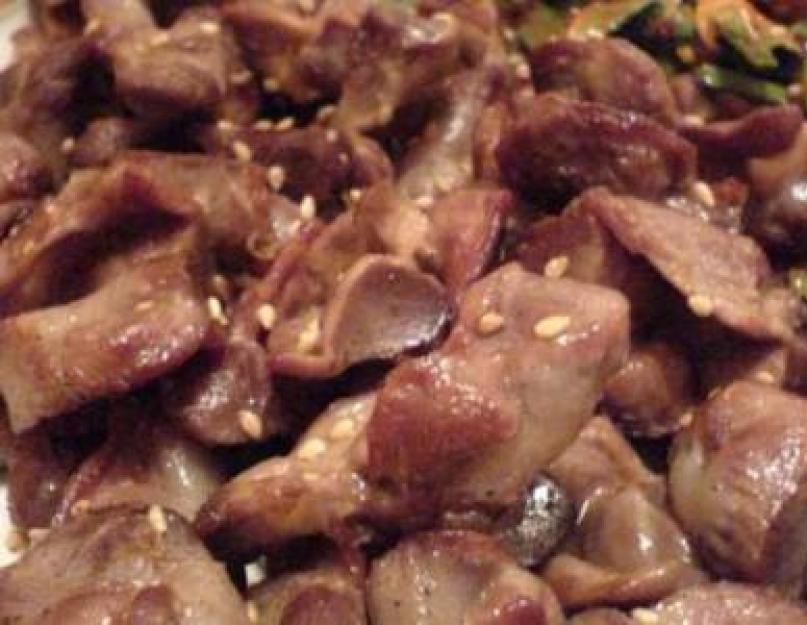Рецепты корейских салатов из желудка коровы. Салат из куриных желудков с грецкими орехами. Салат из желудков куриных по-корейски