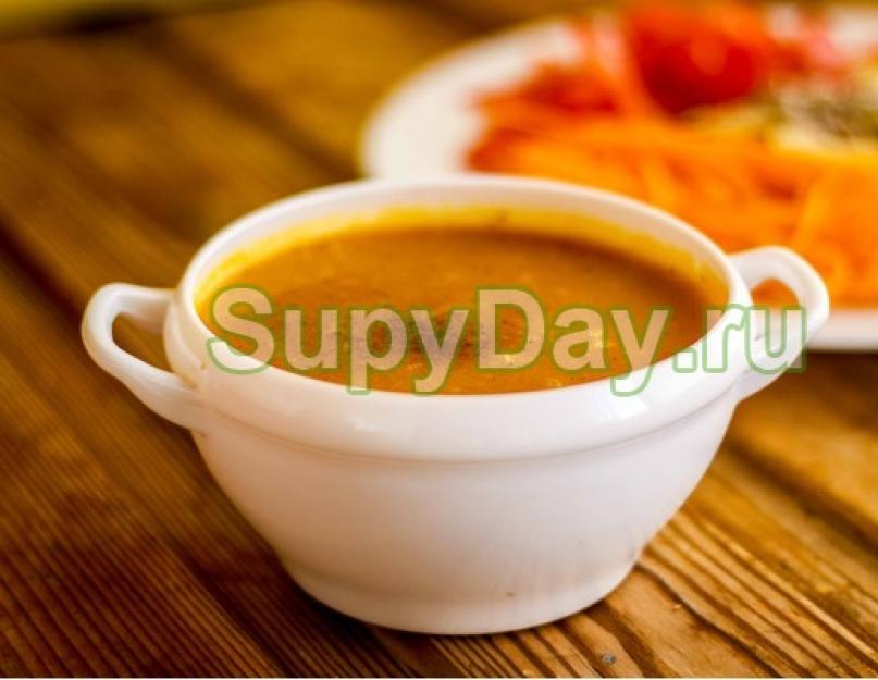 Тыквенный суп в мультиварке редмонд со сливками. Тыквенный суп пюре рецепты. Суп пюре из тыквы с томатами и сельдереем