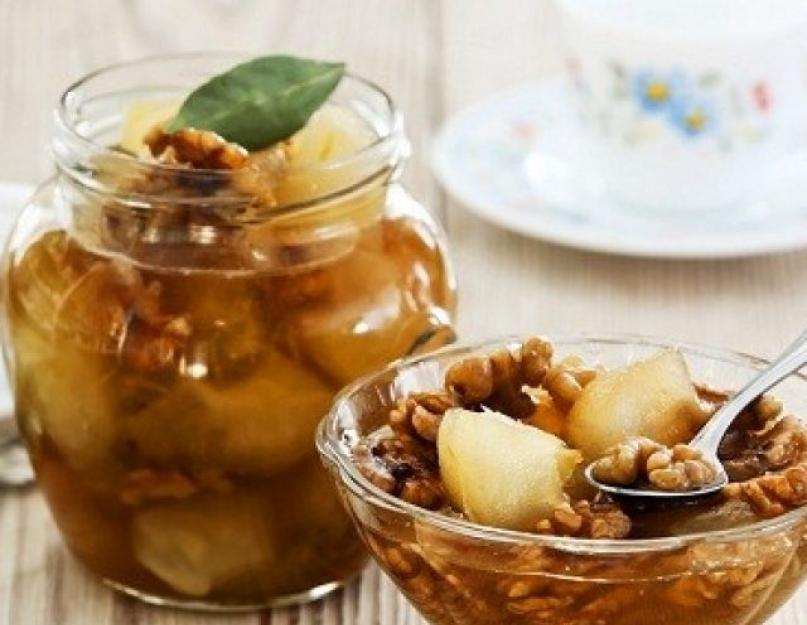 Comment faire de la confiture de pommes précoces en tranches.  Comment faire de la confiture de pommes à la maison.  Confiture de pommes et poires - une recette pour l'hiver