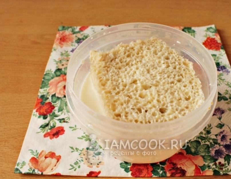Рецепт мясных котлет из фарша с подливкой. Оригинальный сливочно-грибной соус к котлетам. Как приготовить котлеты в духовке с подливкой из сметаны