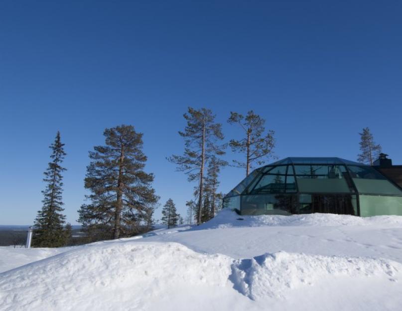 Отель Какслаутаннен и Деревня Иглу (Hotel Kakslauttanen Igloo Village) в Финляндии. Стеклянные иглу в лапландии