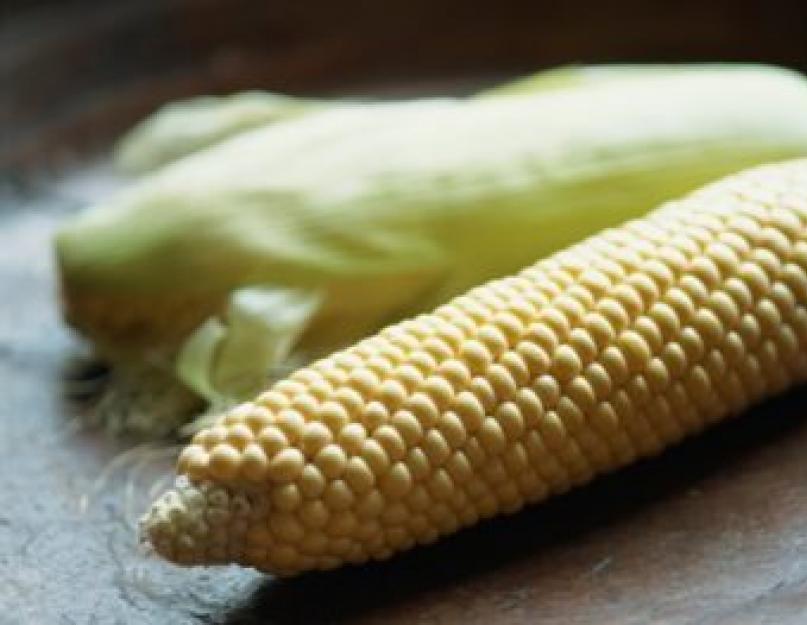 Сколько минут варить кукурузу в микроволновке. Топ лучших рецептов того, как приготовить кукурузу в микроволновке в домашних условиях. Запекаем кукурузу в шелухе и без