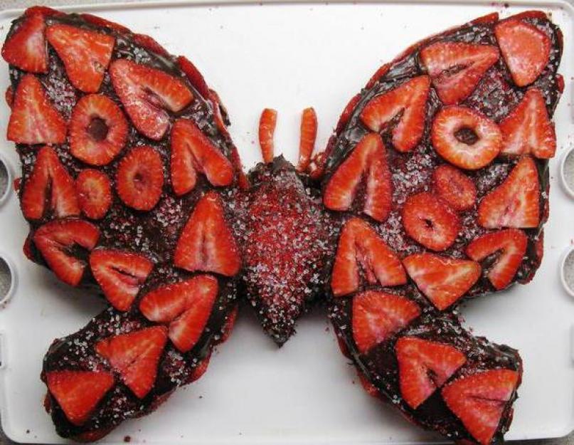 Торт бисквит и фрукты бабочка. Торт бабочка - украшен фруктами. Ингредиенты для выпекания бисквита