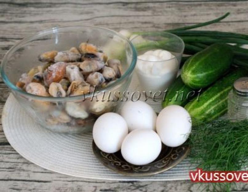 Салат с мидиями картошкой и огурцом. Салаты с мидиями — простые и вкусные рецепты