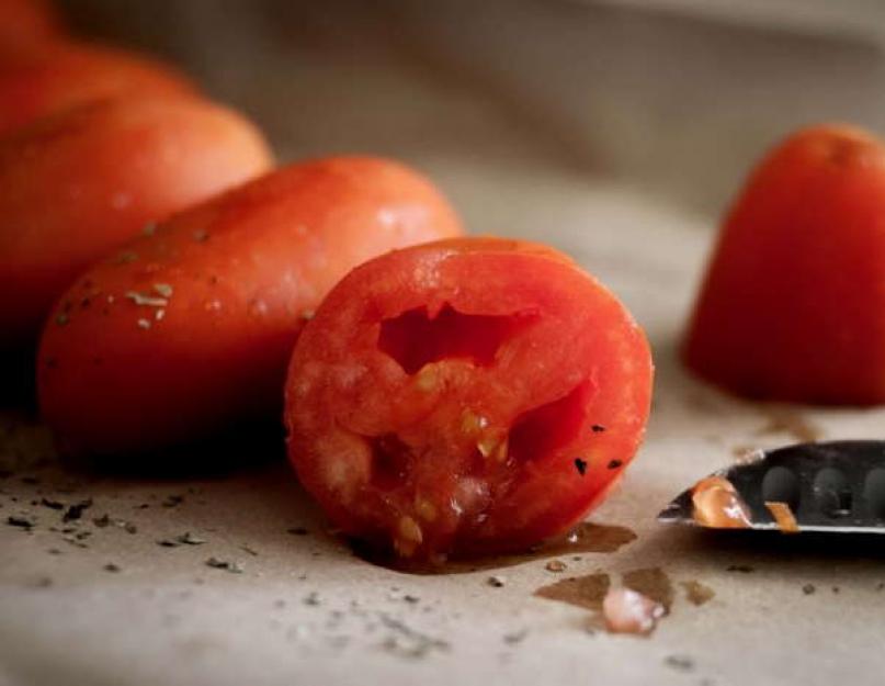Сказочно вкусная томатная паста на зиму в мультиварке. Томатная паста в мультиварке. Помидорная паста через мясорубку