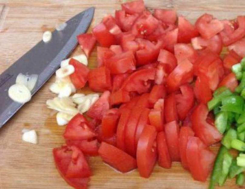 Sauce à spaghetti aux tomates.  Sauce tomate - se préparer pour l'hiver