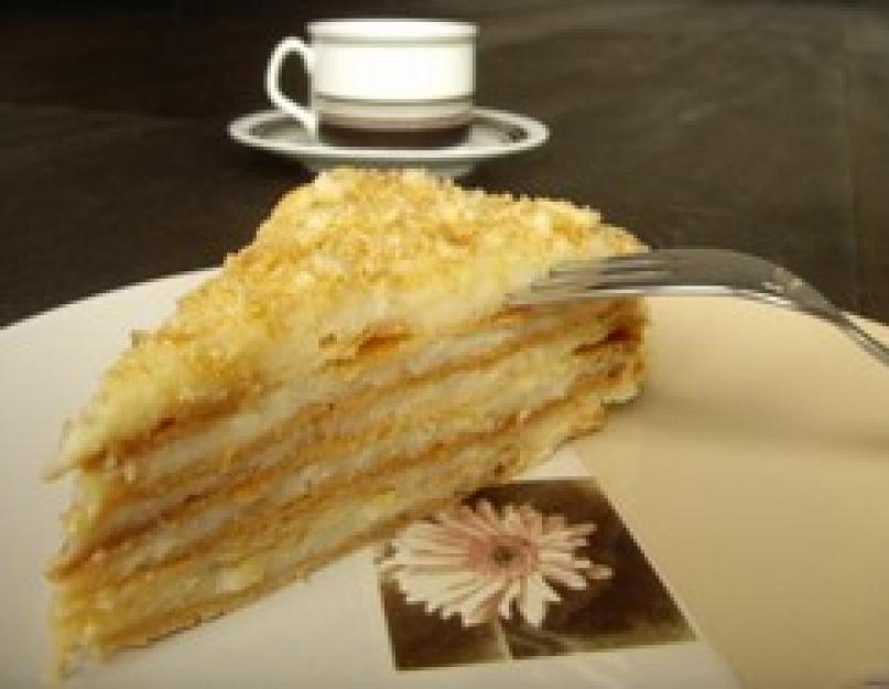 Простые рецепты тортов в домашних наполеон. Ленивый торт Наполеон без выпечки из печенья Ушки- пошаговый рецепт. Домашние рецепты торта Наполеон