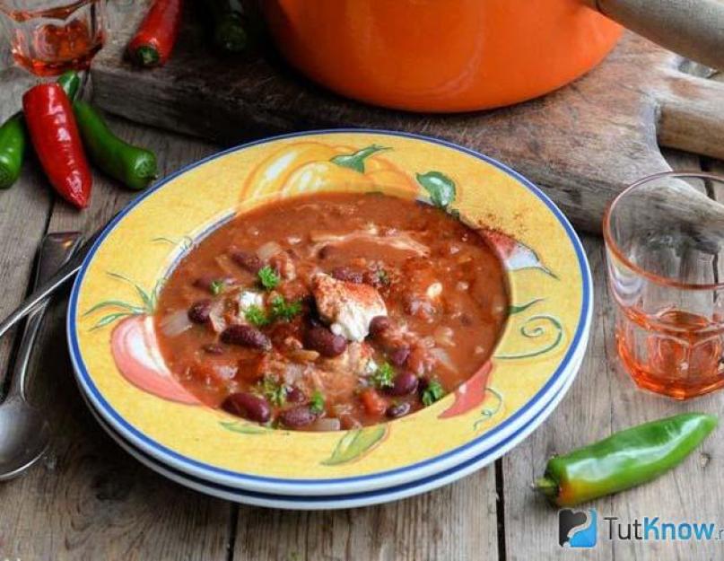 Сварить фасолевый суп без мяса. Как приготовить томатный суп с фасолью - общие принципы приготовления. Фасолевый суп без мяса. Пошаговый рецепт с фото