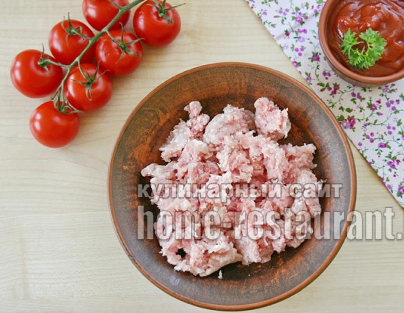 Recette de viande hachée à la sauce tomate.  Les spaghettis à la viande hachée et les spaghettis à la viande hachée et au concentré de tomate sont les favoris !  Les meilleures recettes de spaghettis à la viande hachée : impossible de passer à côté.  Comment choisir les produits